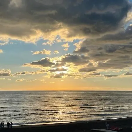 Apartment Turistico Fronte Mare *